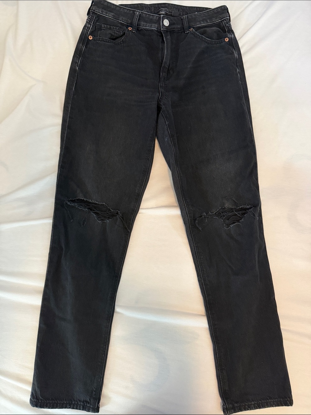 American Eagle Outfitters Black Straight-Leg Ripped Jeans